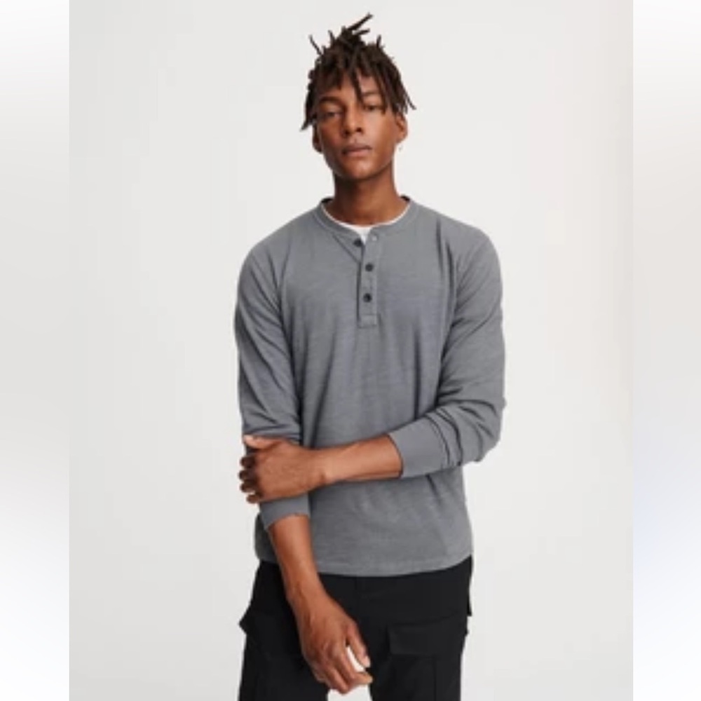 MEN’S RAG & BONE CLASSIC LONG SLEEVE HENLEY SHIRT XL IN LIGHT GRAY WORN ONCE